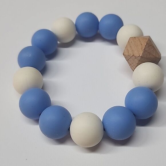 Silicone Bead Bracelet Wooden Faceted Cube Baby Blue White - Picture 3 of 3